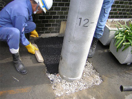 建柱工事